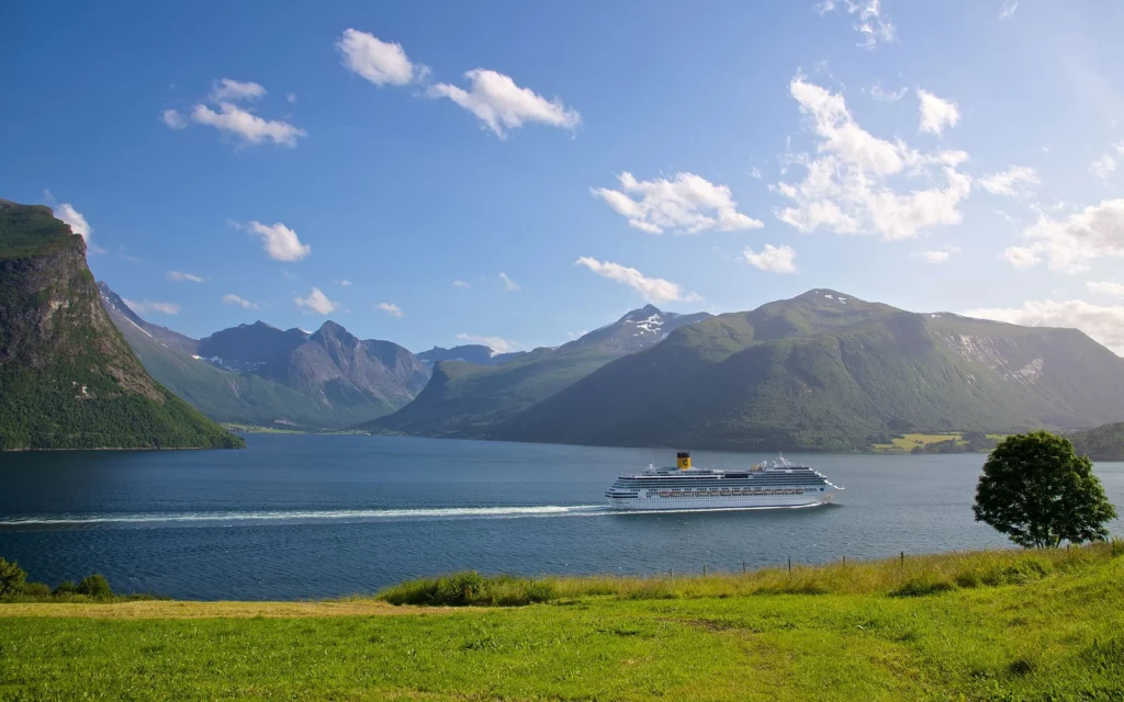 Fjord Cruise