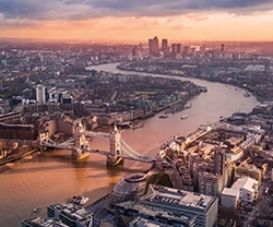 England Navigation | Destination | MICE Travel | Horizons